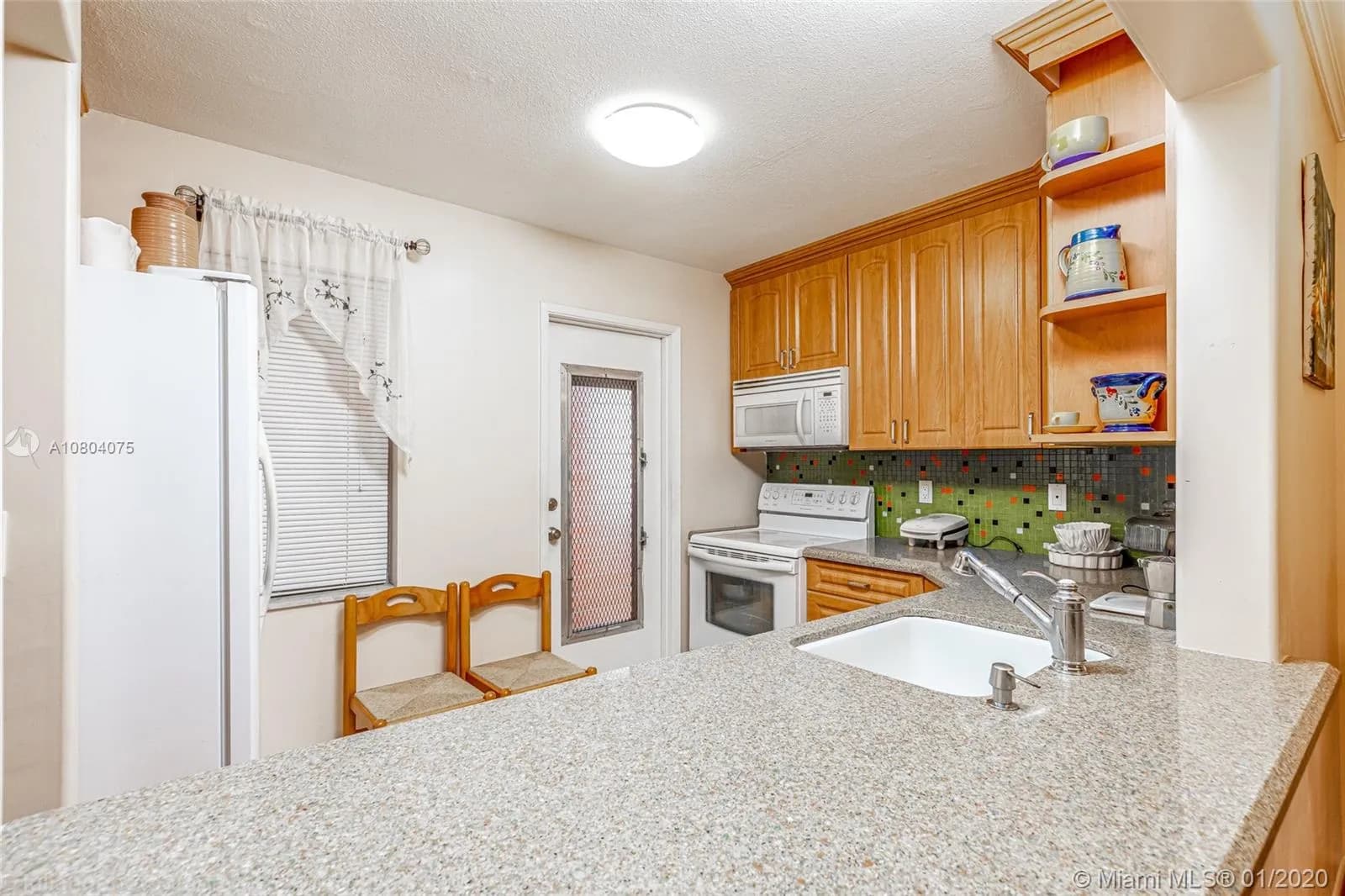 1445 Atlantic Shores Blvd # 306, Hallandale Beach FL 33009