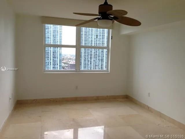 31 SE 5th St # 2809, Miami FL 33131