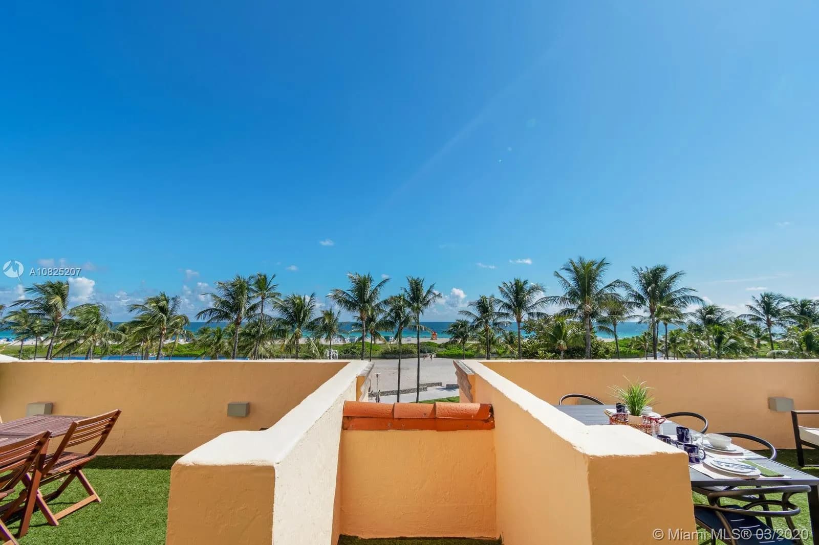 834 Ocean Dr # 402, Miami Beach FL 33139