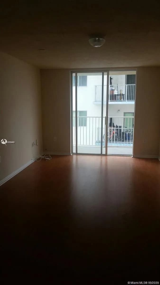 102 SW 6th Ave # 507, Miami FL 33130