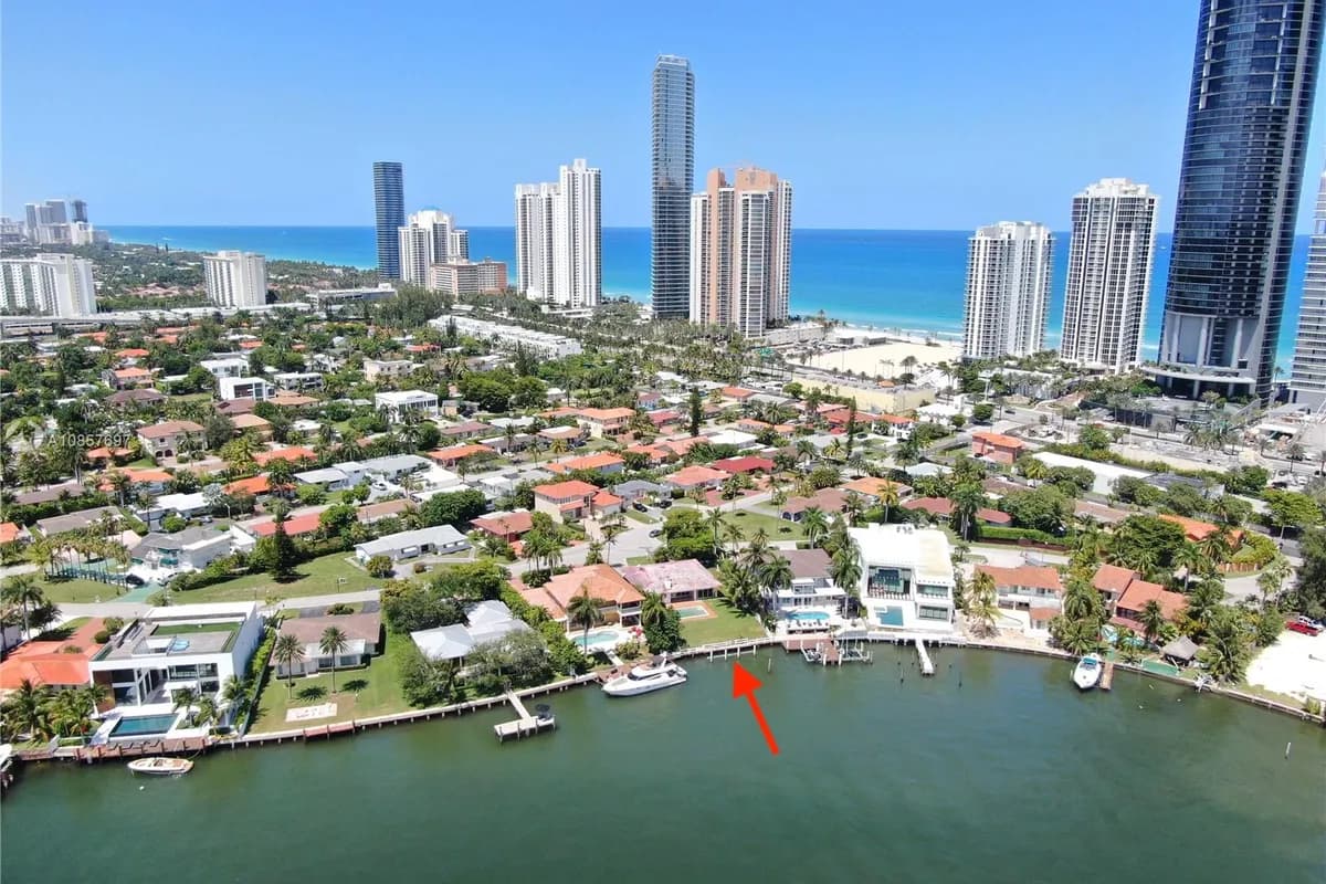 18550 N Bay Rd, Sunny Isles Beach FL 33160