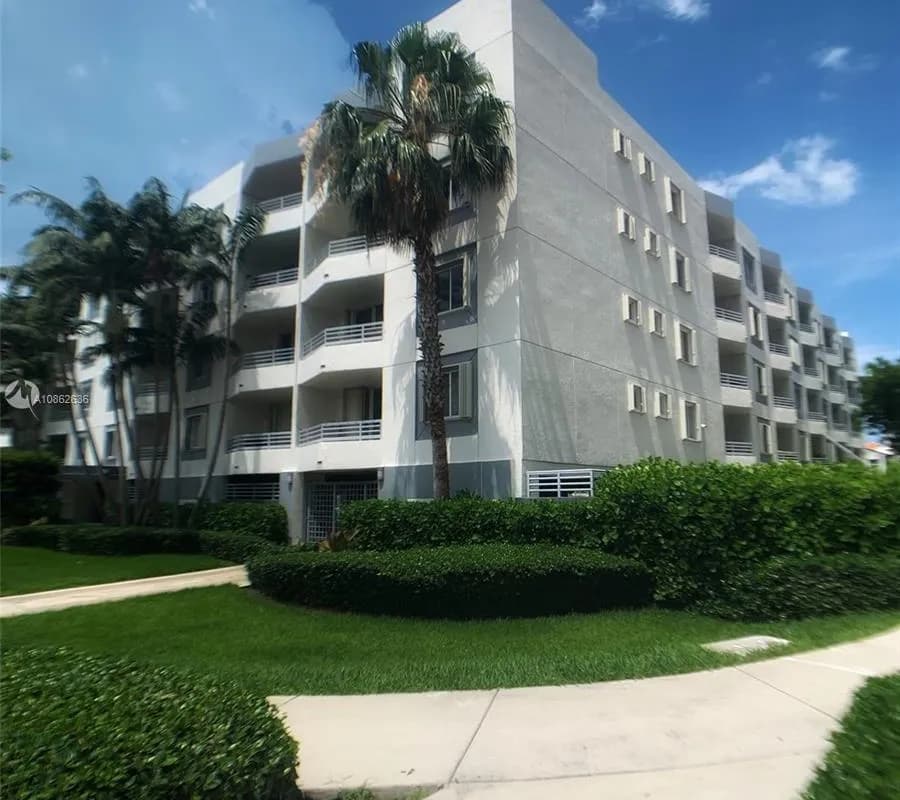 1401 Bay Rd # 503, Miami Beach FL 33139
