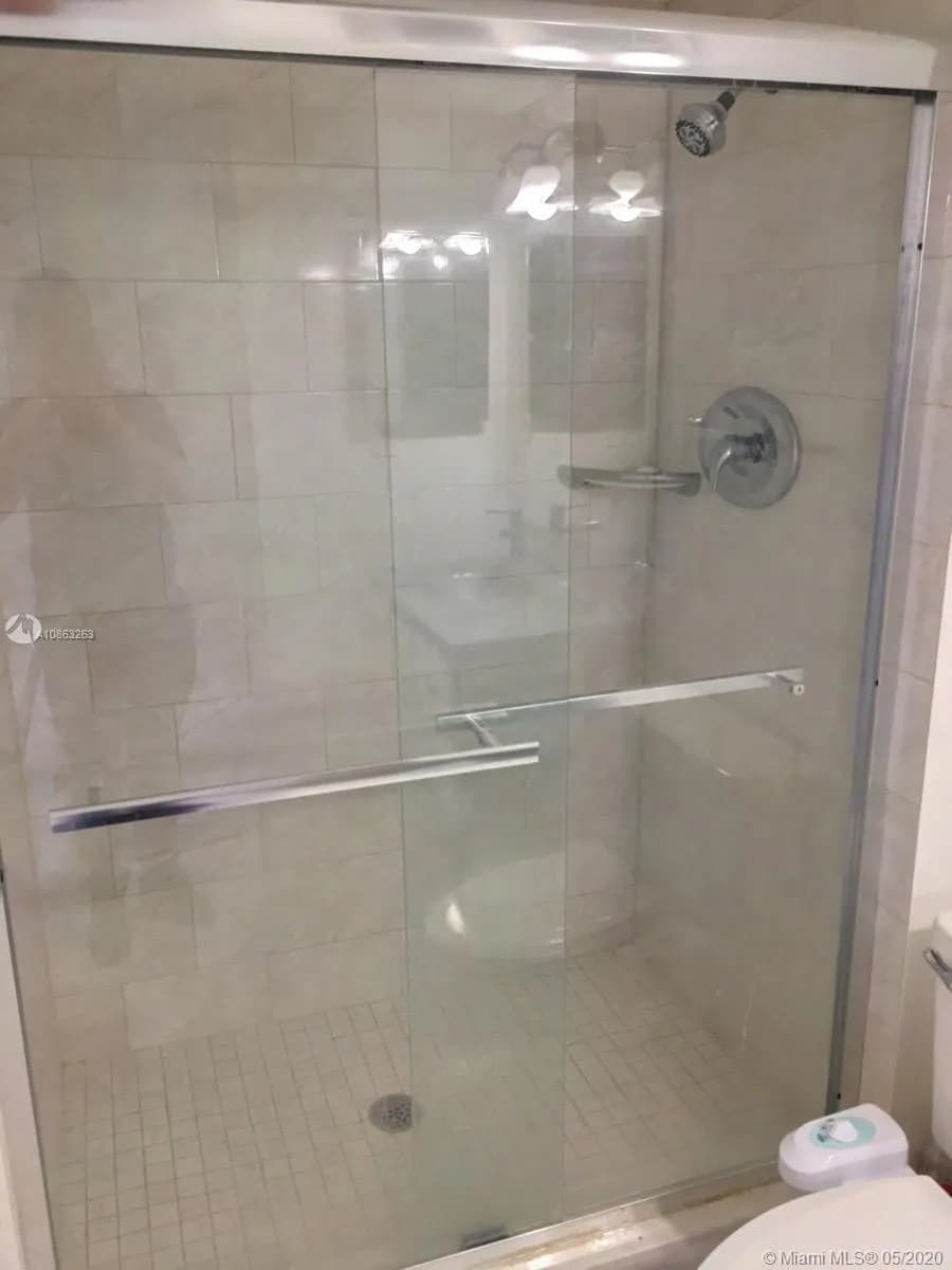 20301 W Country Club Dr # 922, Aventura FL 33180