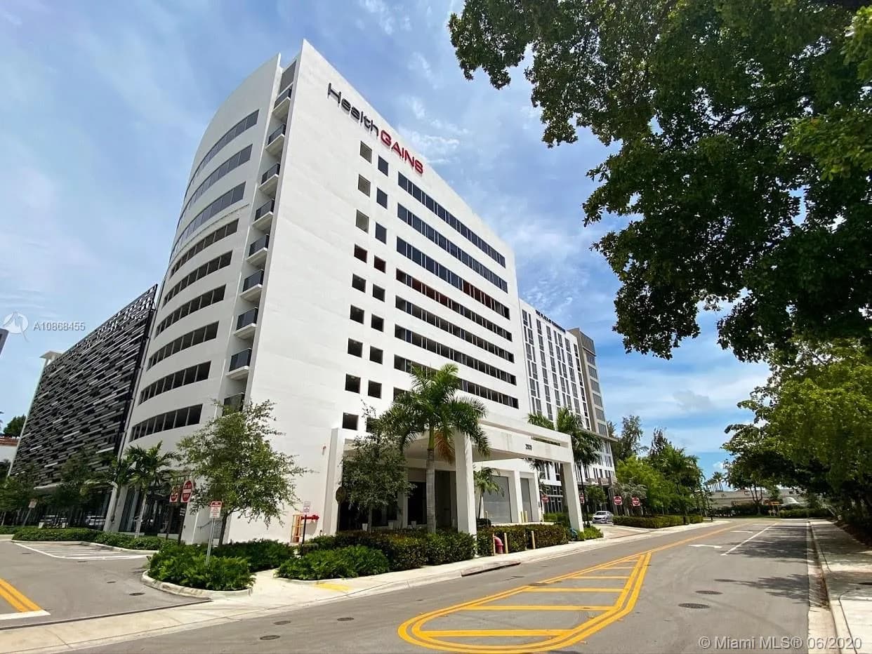 2920 NE 207th St # 801, Aventura FL 33180