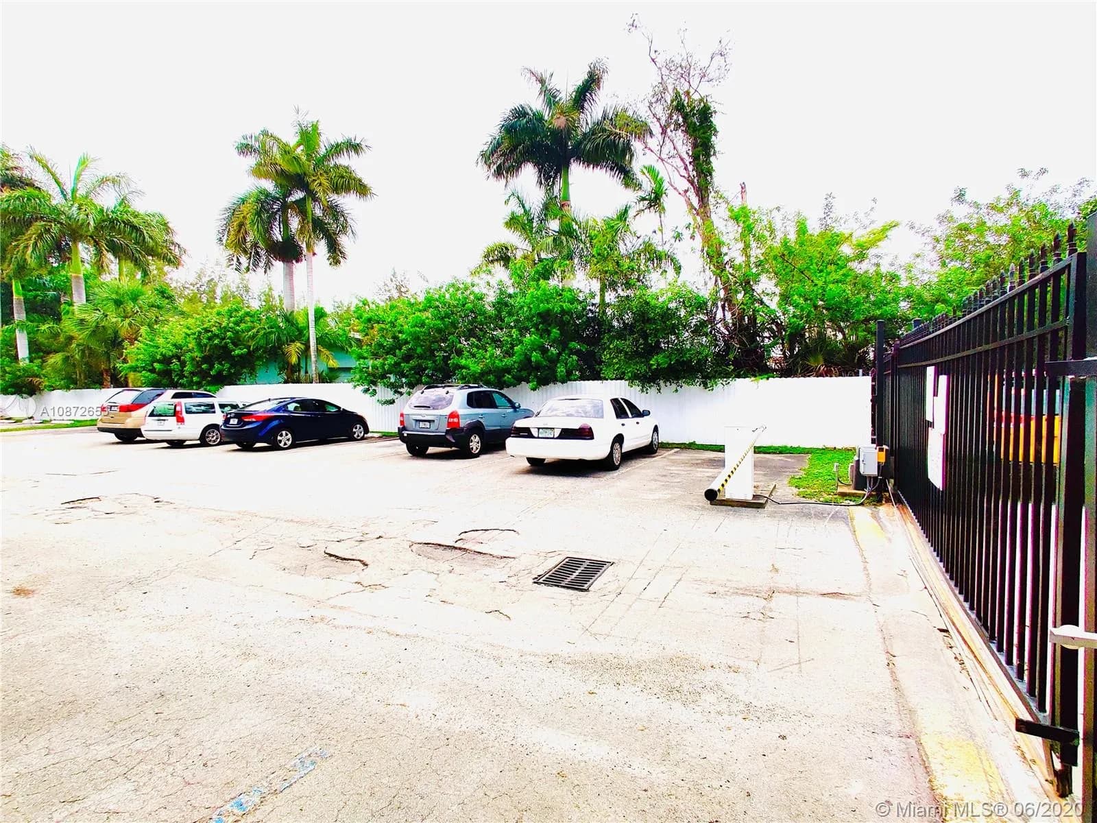 13500 NE 3rd Ct # 324, North Miami FL 33161