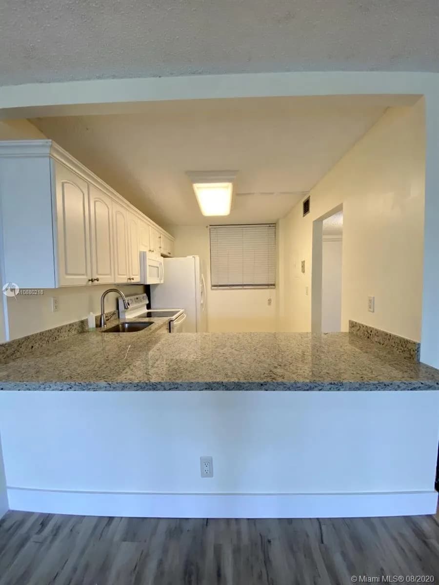 3671 Environ Blvd # 270, Lauderhill FL 33319