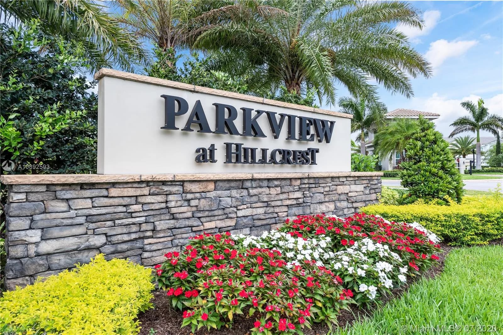 3943 Mahogany Ln, Hollywood FL 33021