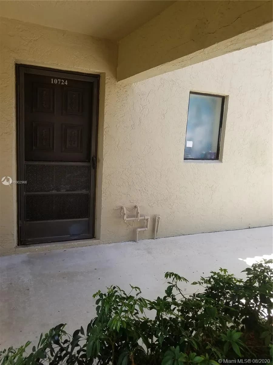 10724 Royal Palm Blvd # 3, Coral Springs FL 33065