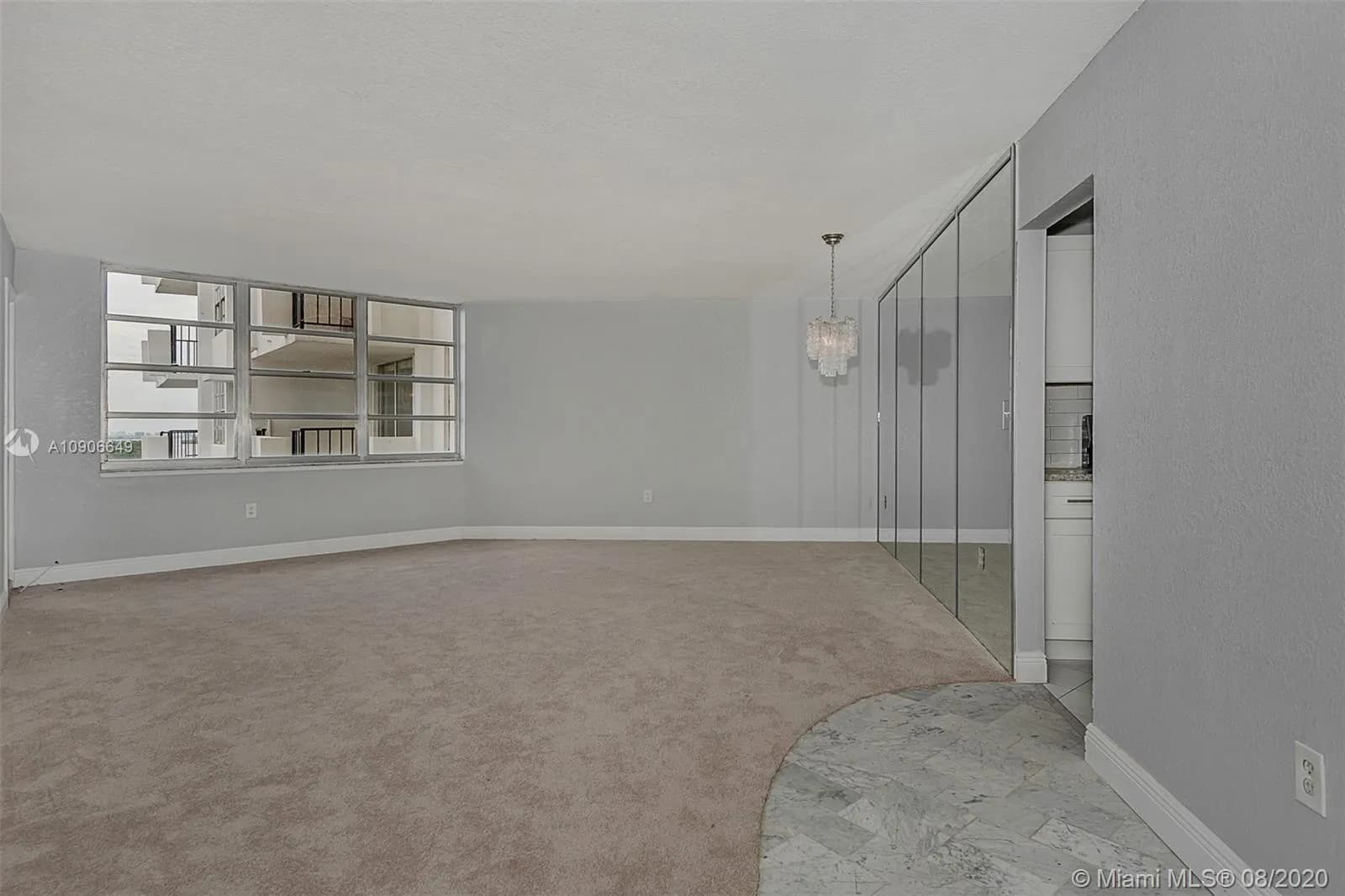 2750 NE 183rd St # 2412, Aventura FL 33160