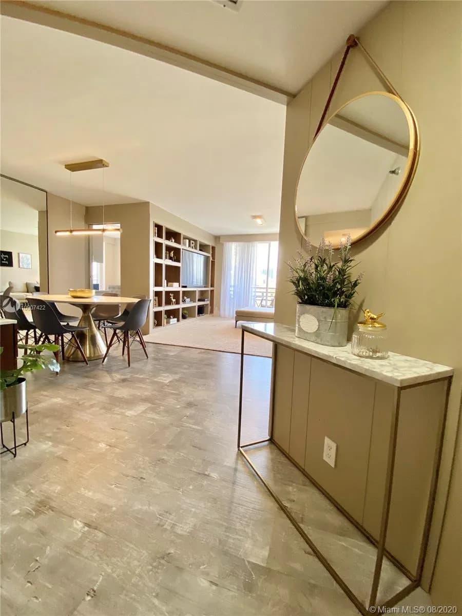 3300 NE 191st St # 1513, Aventura FL 33180