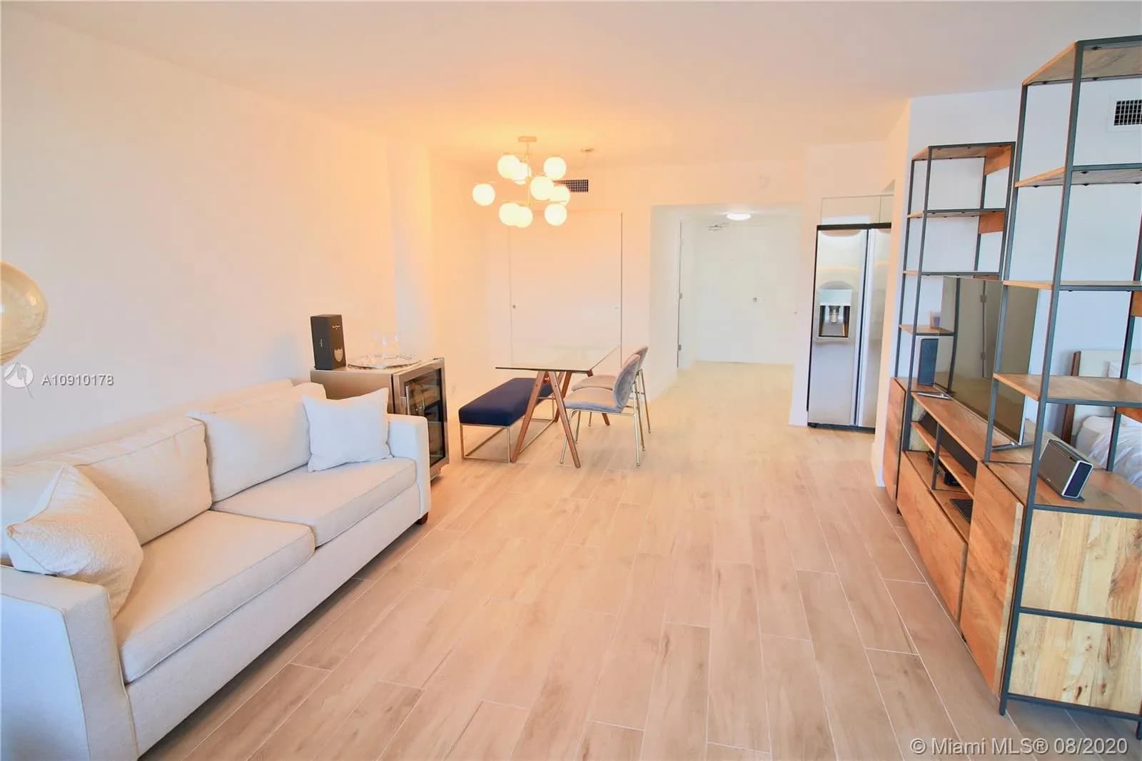 900 Bay Dr # 518, Miami Beach FL 33141