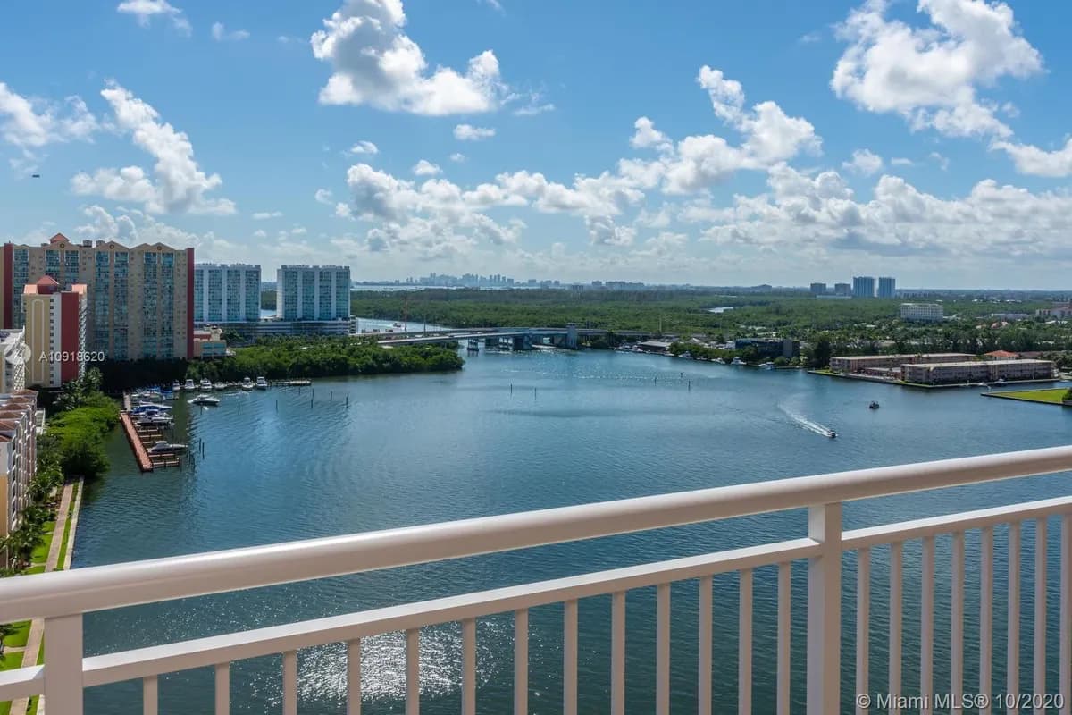 250 174th St # 1401, Sunny Isles Beach FL 33160