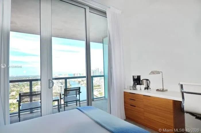 2602 E Hallandale Beach Blvd # R3004, Hallandale Beach FL 33009