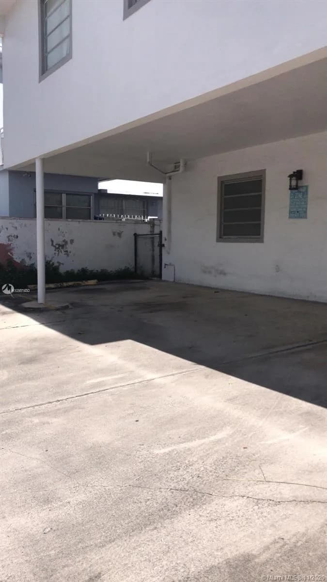 8531 Harding Ave # 1, Miami Beach FL 33141