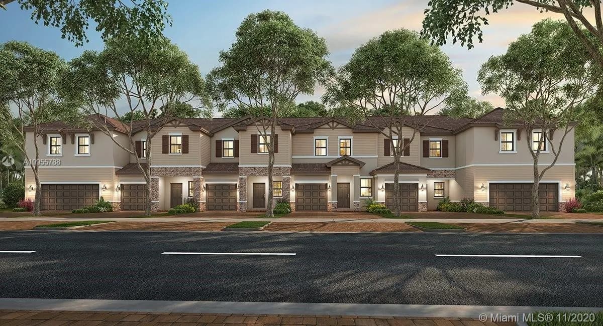 4618 Brumby Ter, Davie FL 33314