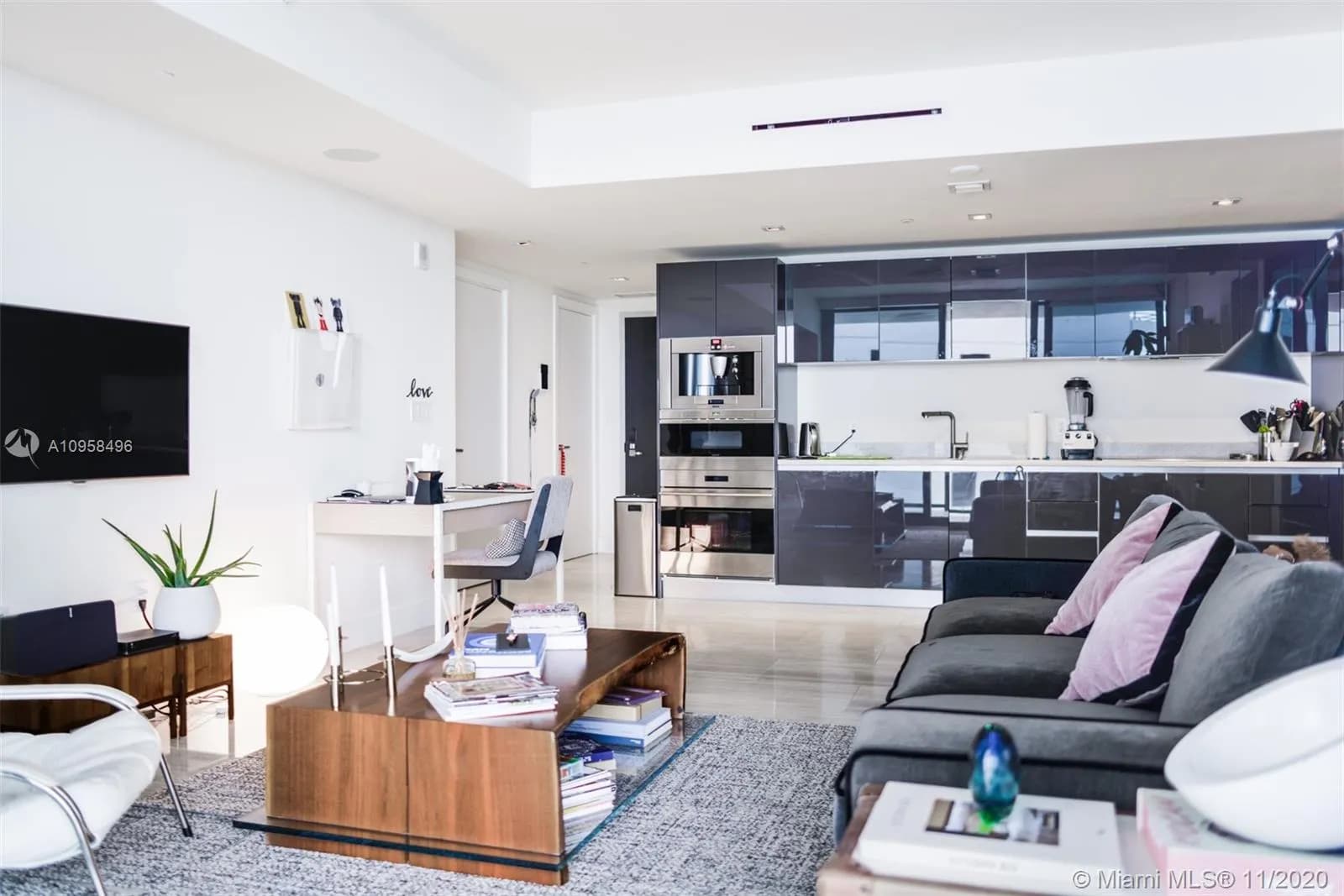 1451 Brickell Ave # 1202, Miami FL 33131