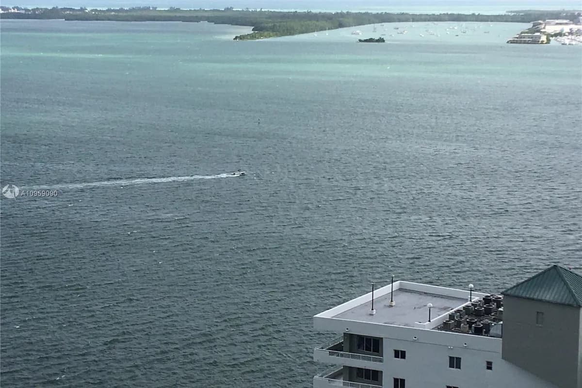 1300 Brickell Bay Dr # 2604, Miami FL 33131