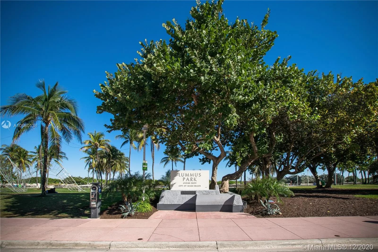 1036 Ocean Dr # B204, Miami Beach FL 33139