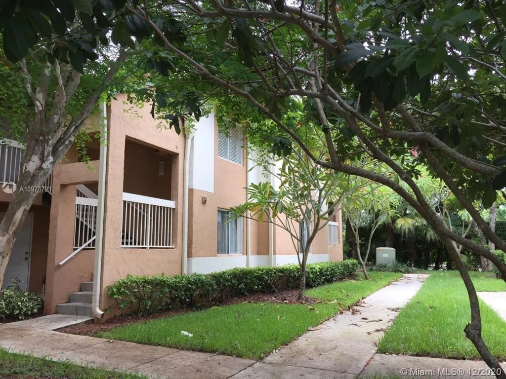 735 NW 92nd Ave # 735, Plantation FL 33324