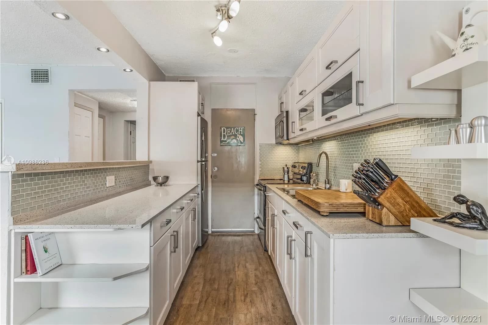 1001 7th St # 104, Miami Beach FL 33139