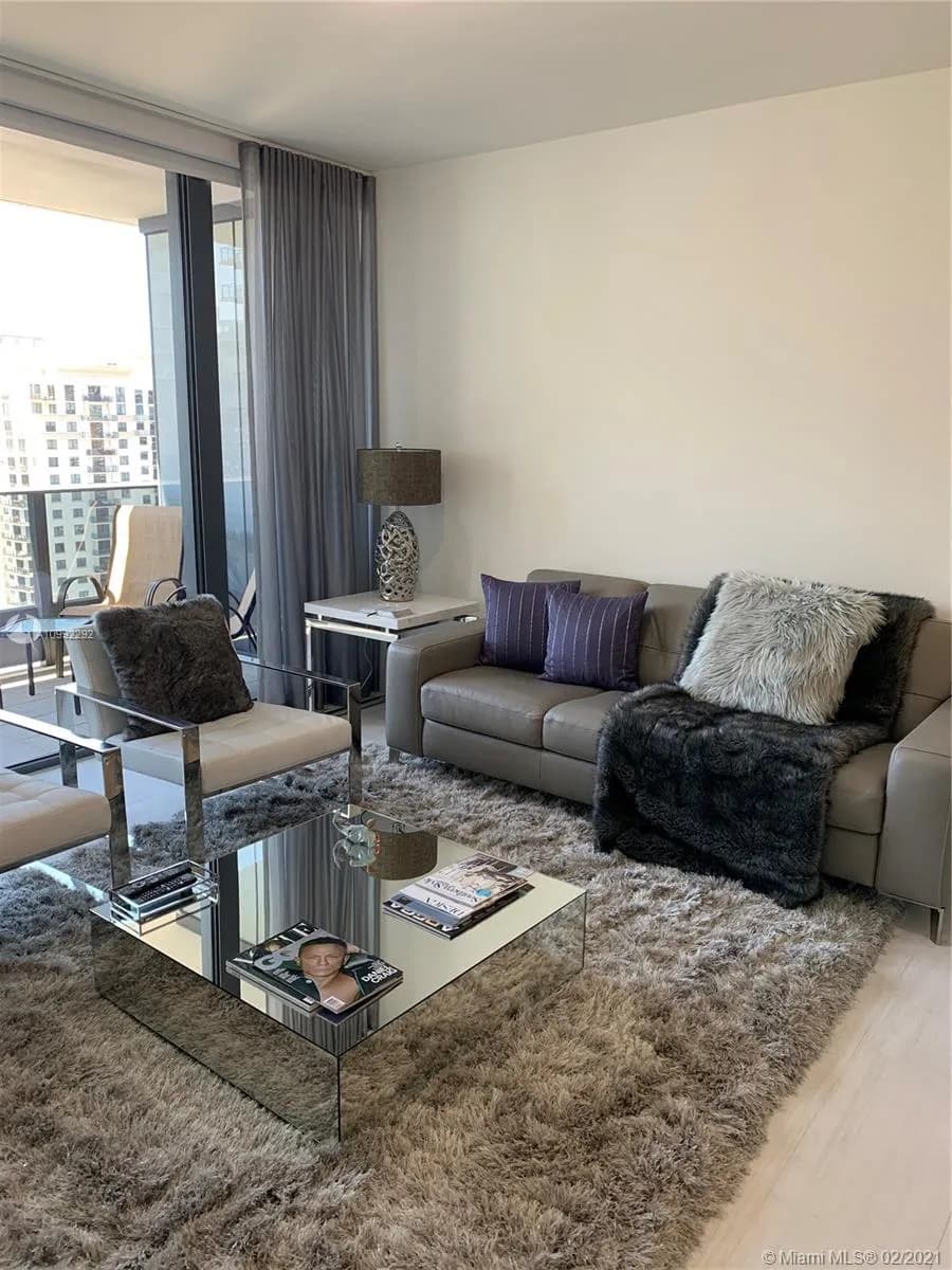 1000 Brickell Plz # 3404, Miami FL 33131