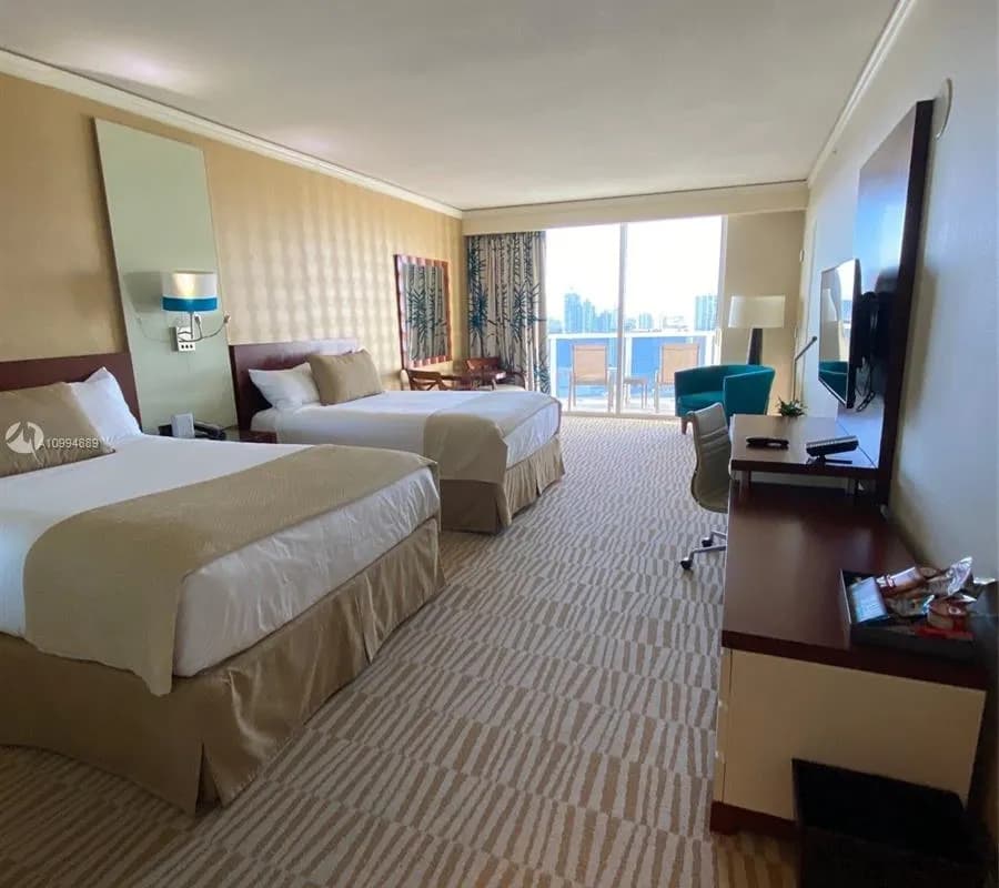 18001 Collins Ave # 1701, Sunny Isles Beach FL 33160