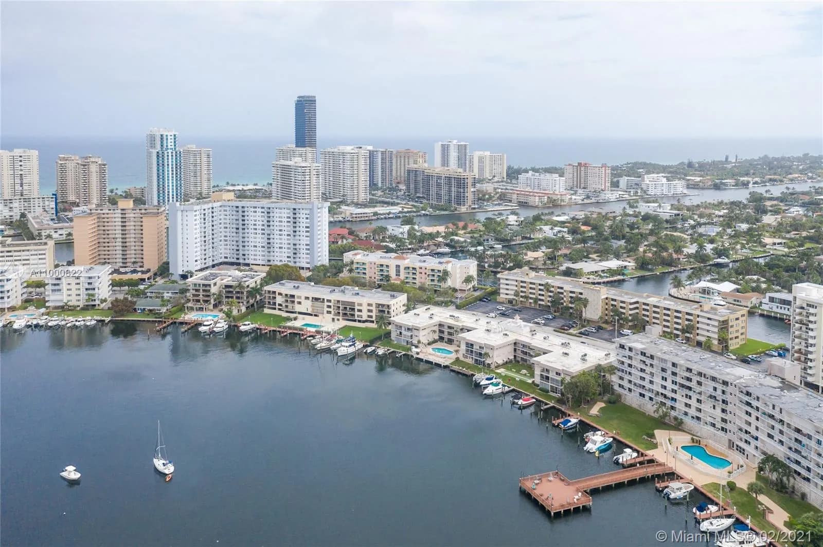 300 Golden Isles Dr # 109, Hallandale Beach FL 33009