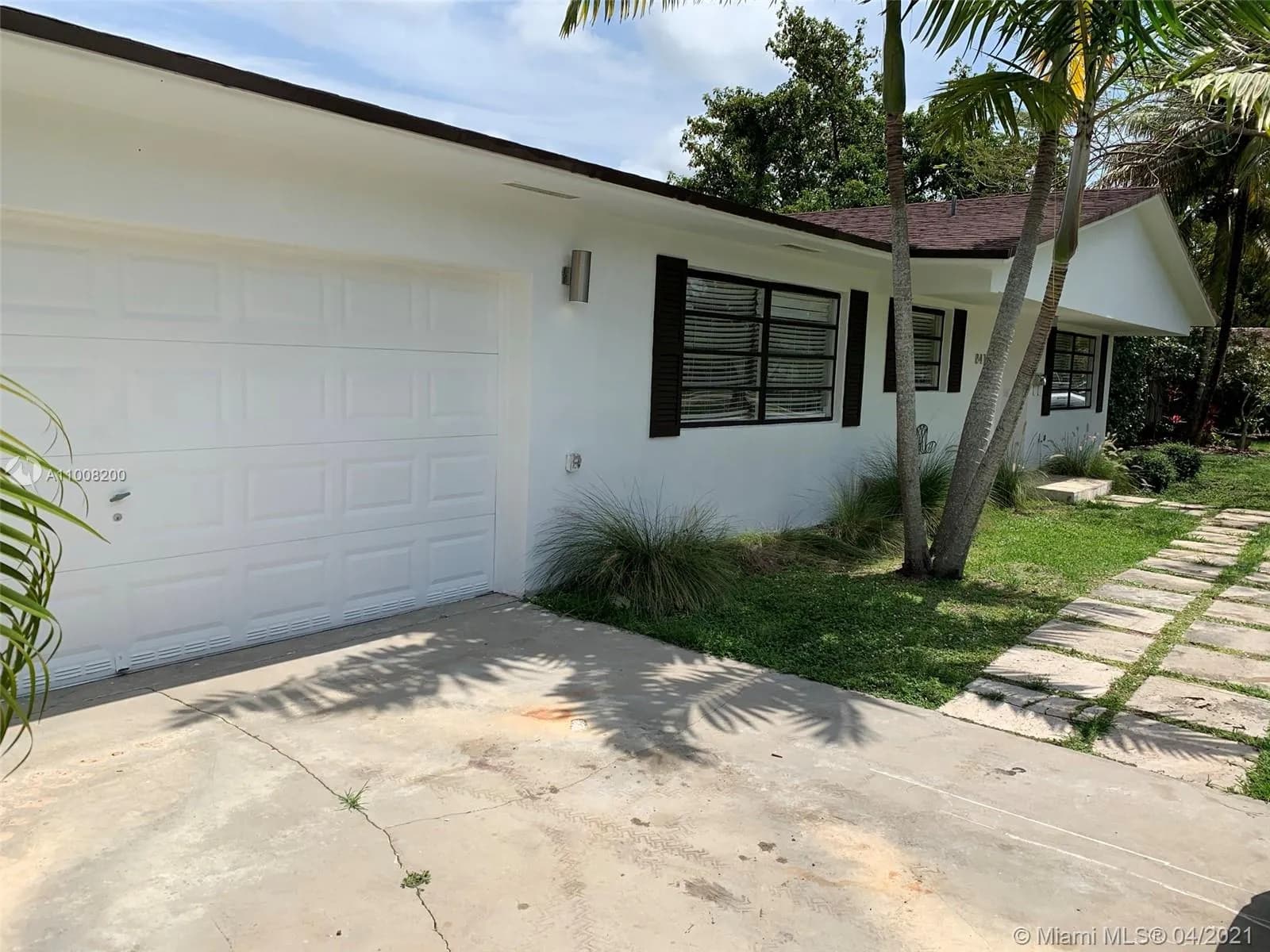 8415 SW 144th St, Palmetto Bay FL 33158