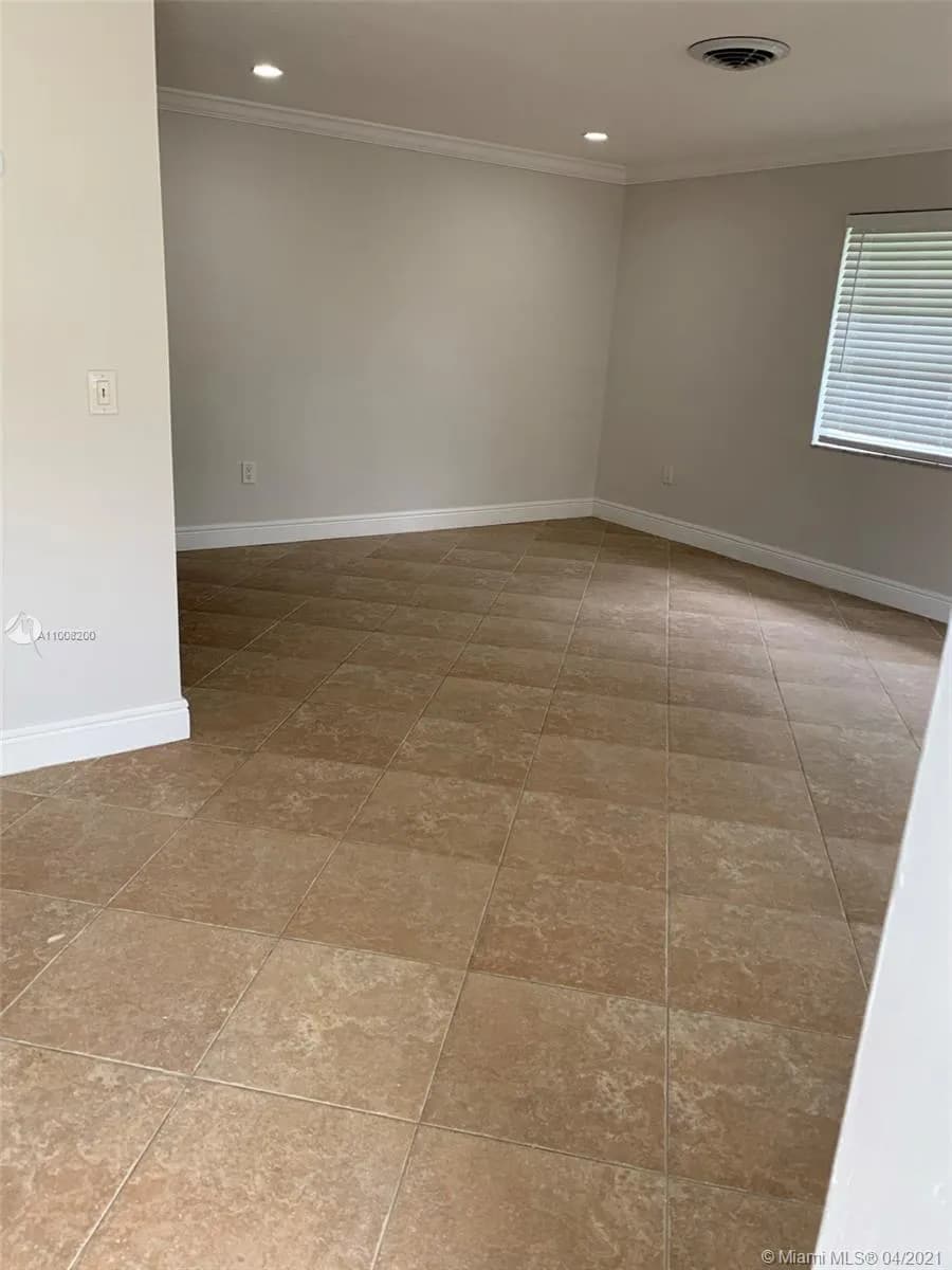 8415 SW 144th St, Palmetto Bay FL 33158