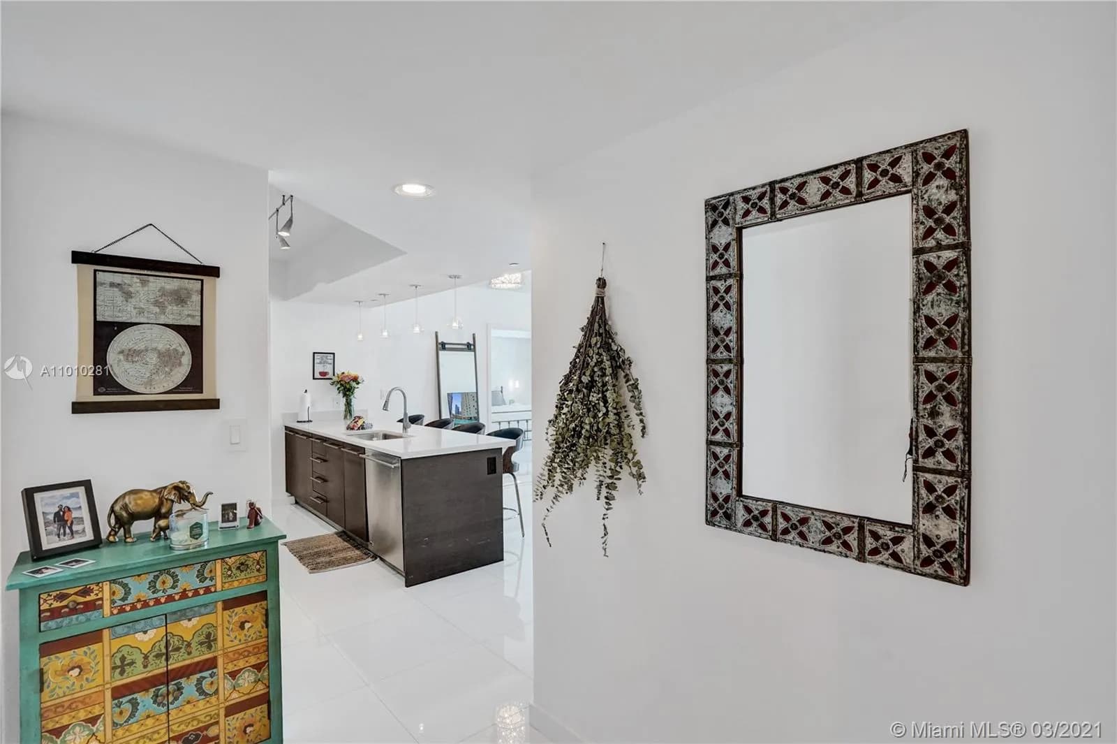 55 SE 6th St # 2405, Miami FL 33131