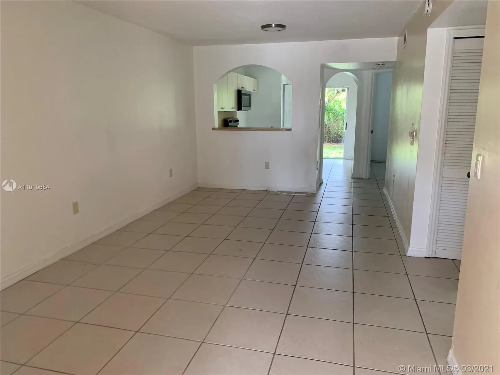 2920 SE 12th Rd # 30, Homestead FL 33035