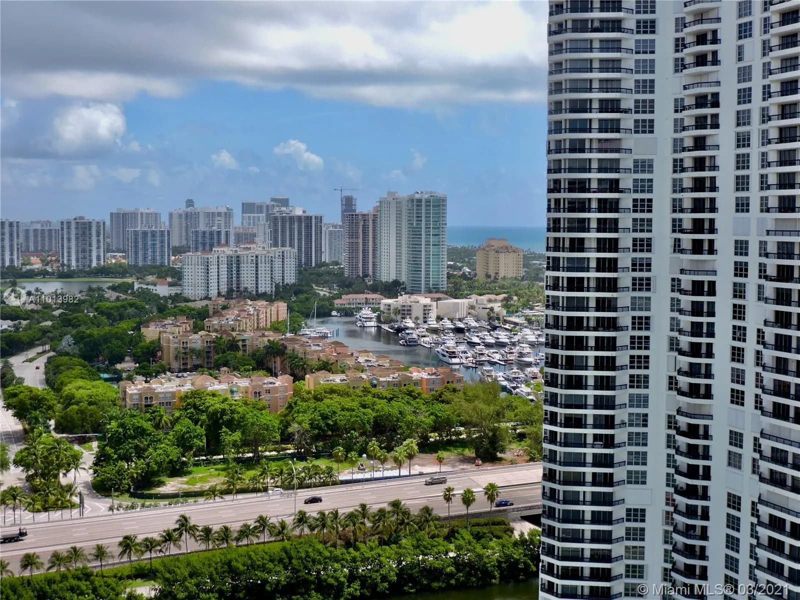 3530 Mystic Pointe Dr # 2907, Aventura FL 33180