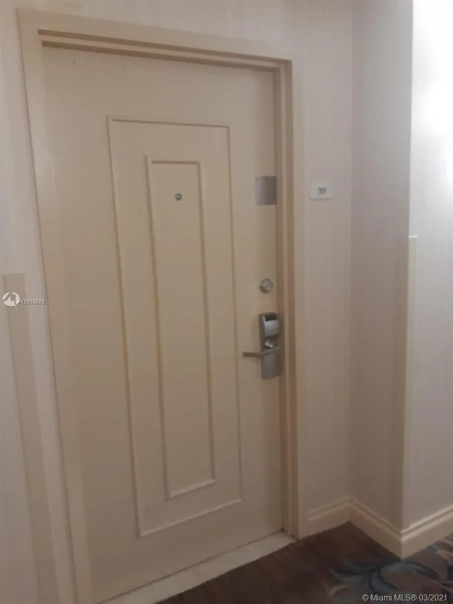 17375 Collins Ave # 705, Sunny Isles Beach FL 33160