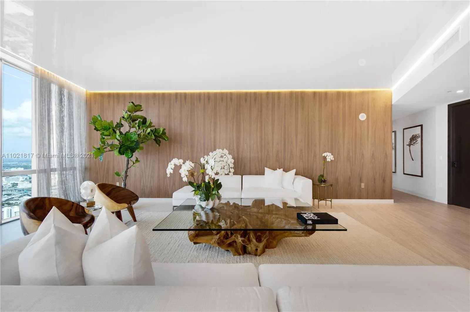 851 NE 1st Ave # 5312, Miami FL 33132