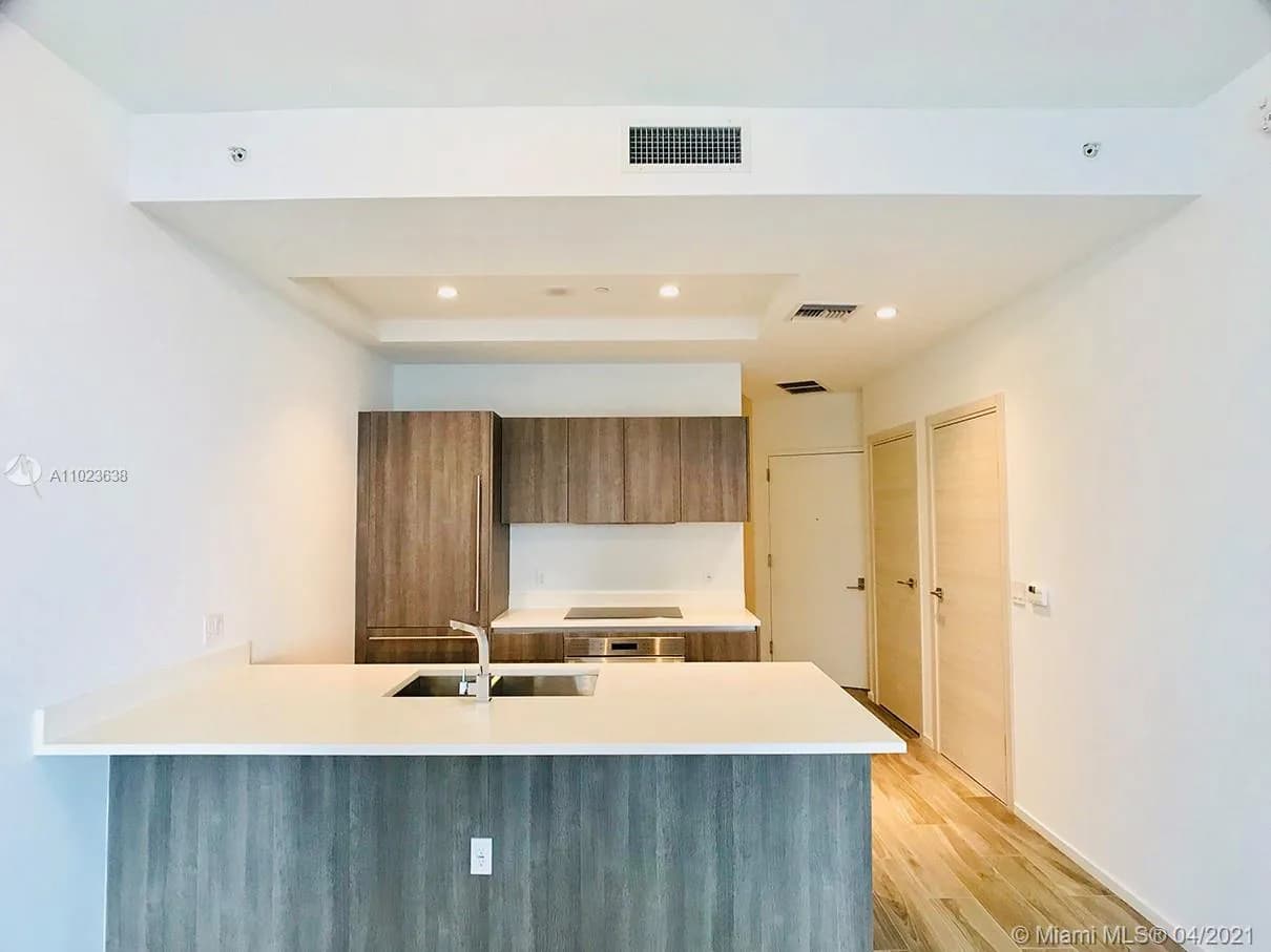 801 S Miami Ave # 4808, Miami FL 33130