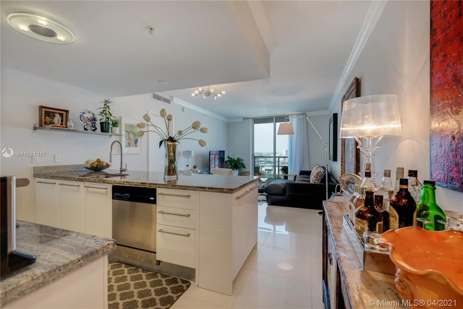 185 SW 7th St # 1401, Miami FL 33130