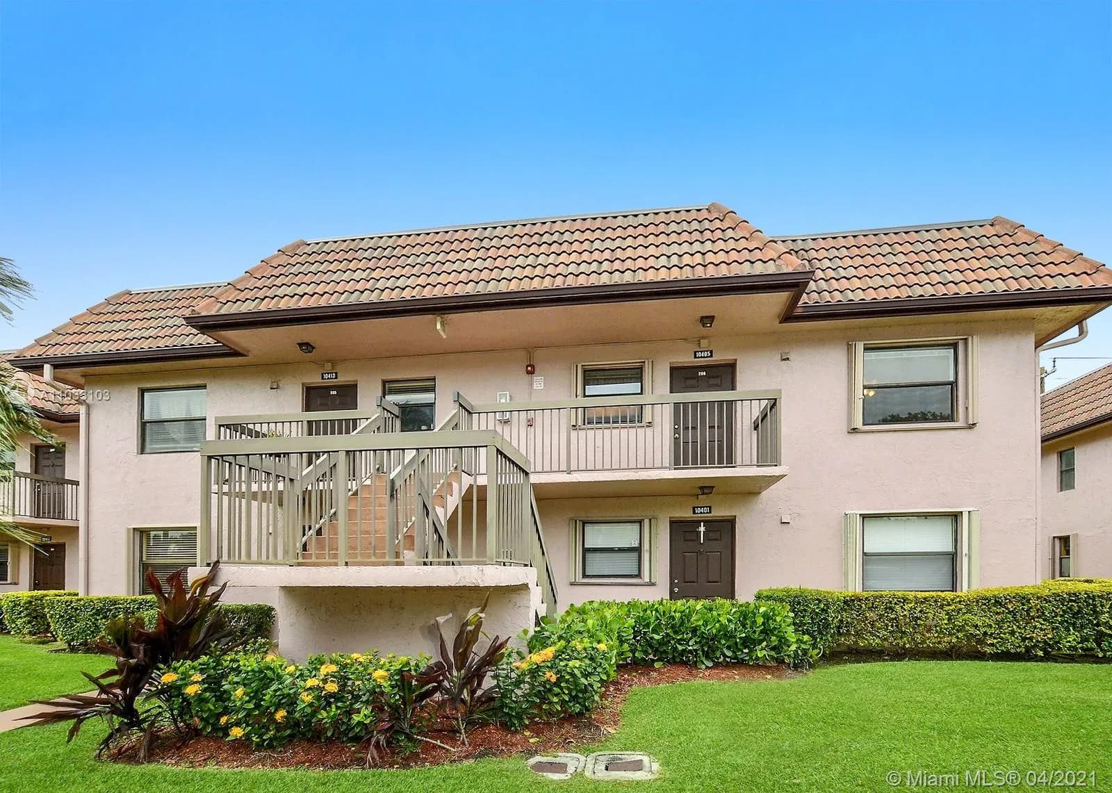 10405 NW 11th St # 206, Pembroke Pines FL 33026