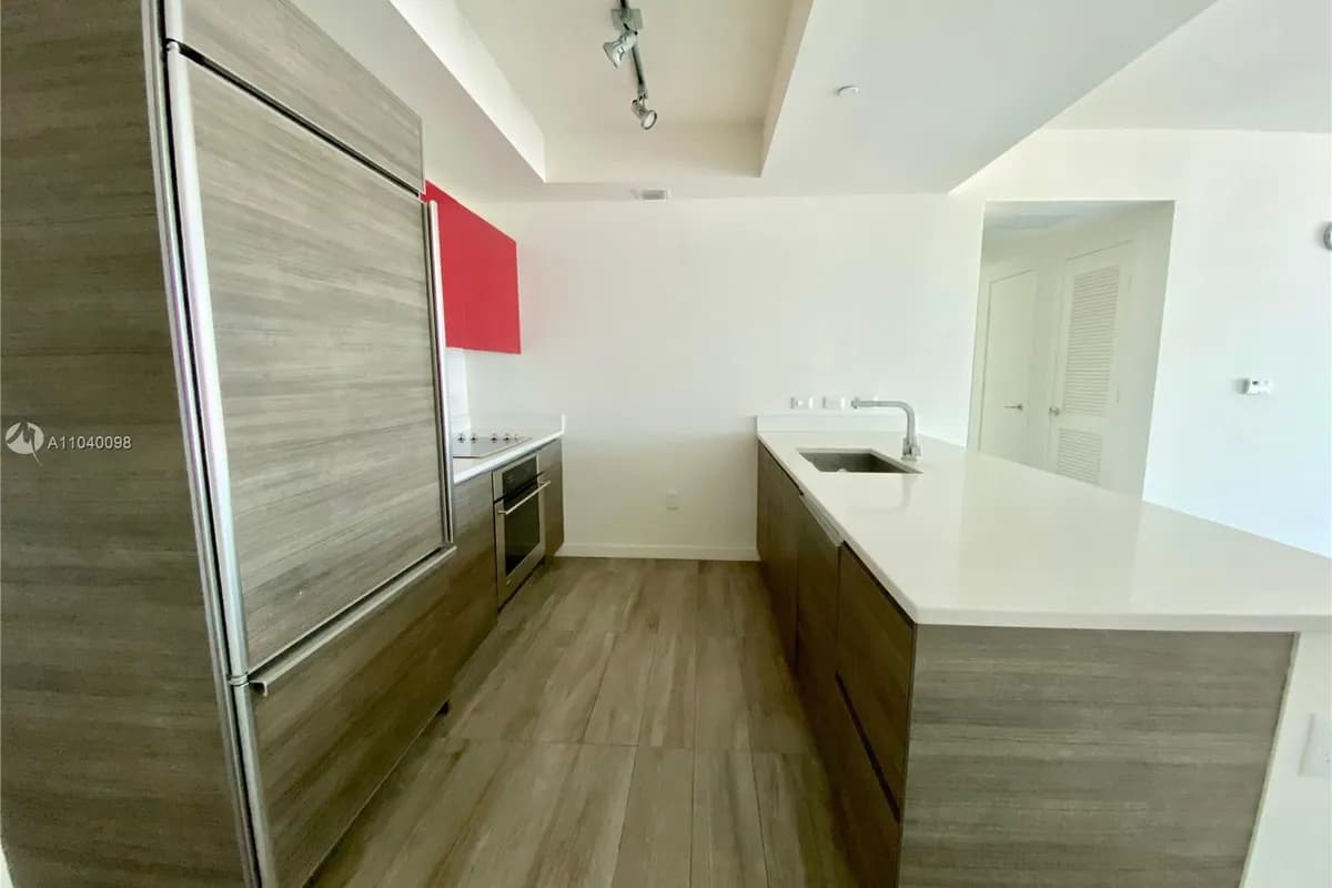 1100 S Miami Ave # 1707, Miami FL 33130