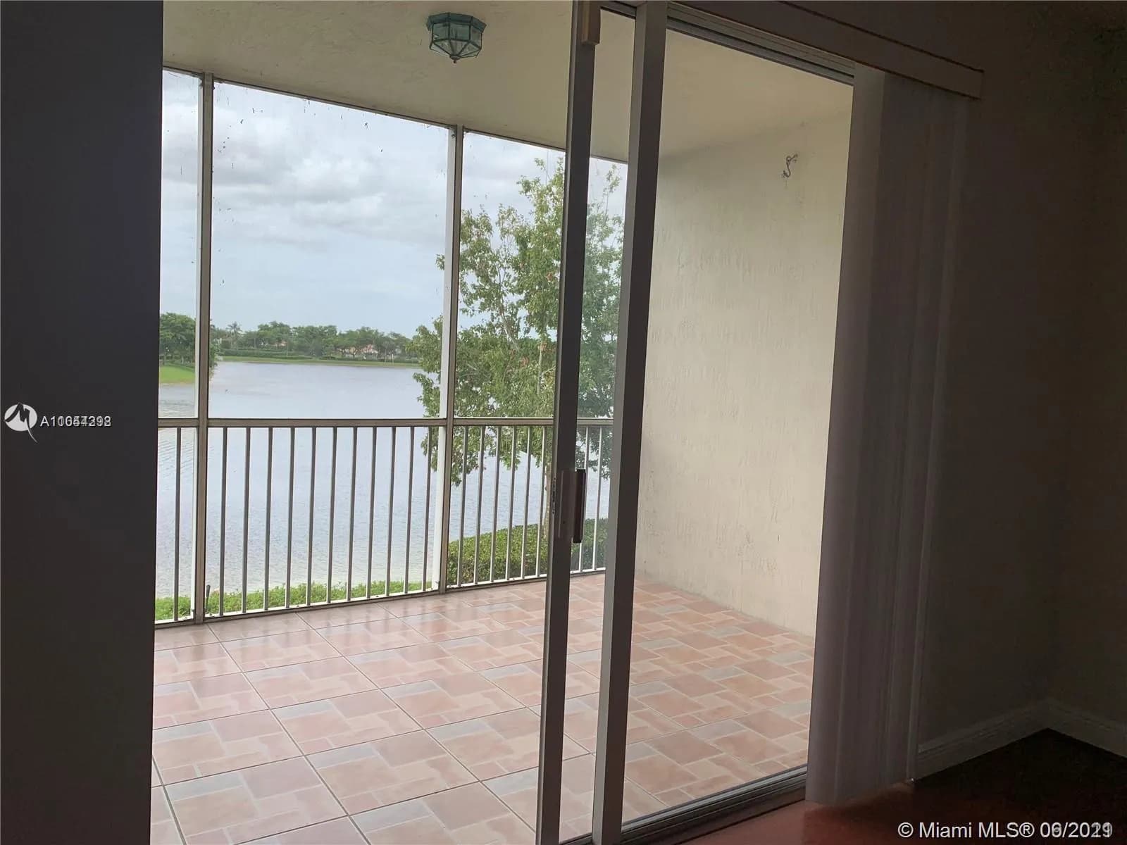 10730 NW 66th St # 203, Doral FL 33178