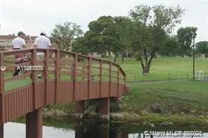 9041 Sunrise Lakes Blvd # 311, Sunrise FL 33322