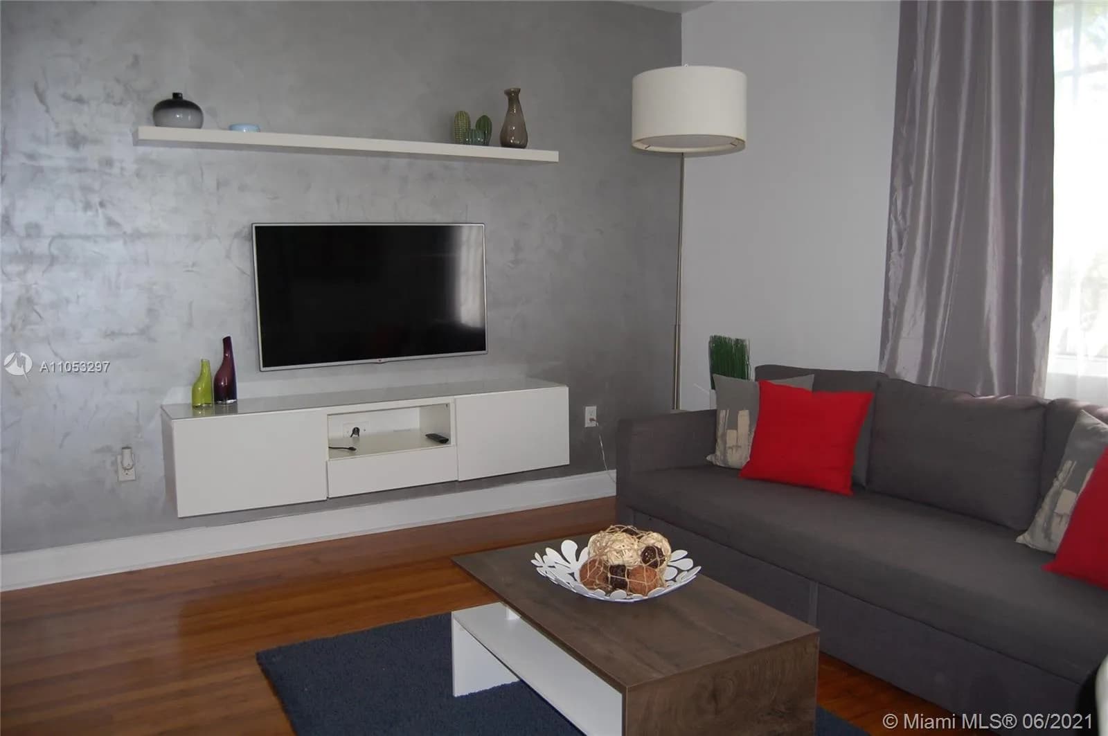 1410 Euclid Ave # 1, Miami Beach FL 33139