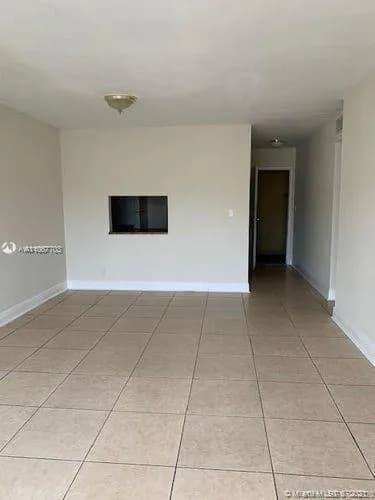 5201 Geneva Way # 301, Doral FL 33166