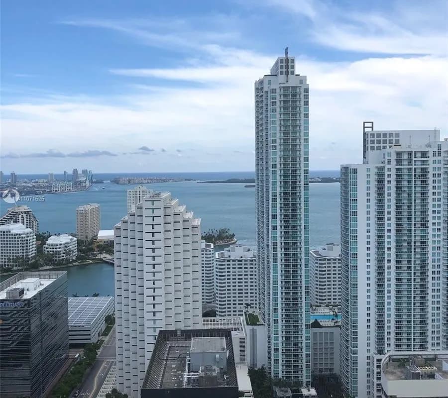 801 S Miami Ave # 3903, Miami FL 33130