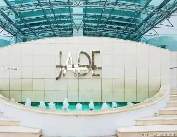 1331 Brickell Bay Dr # 903, Miami FL 33131