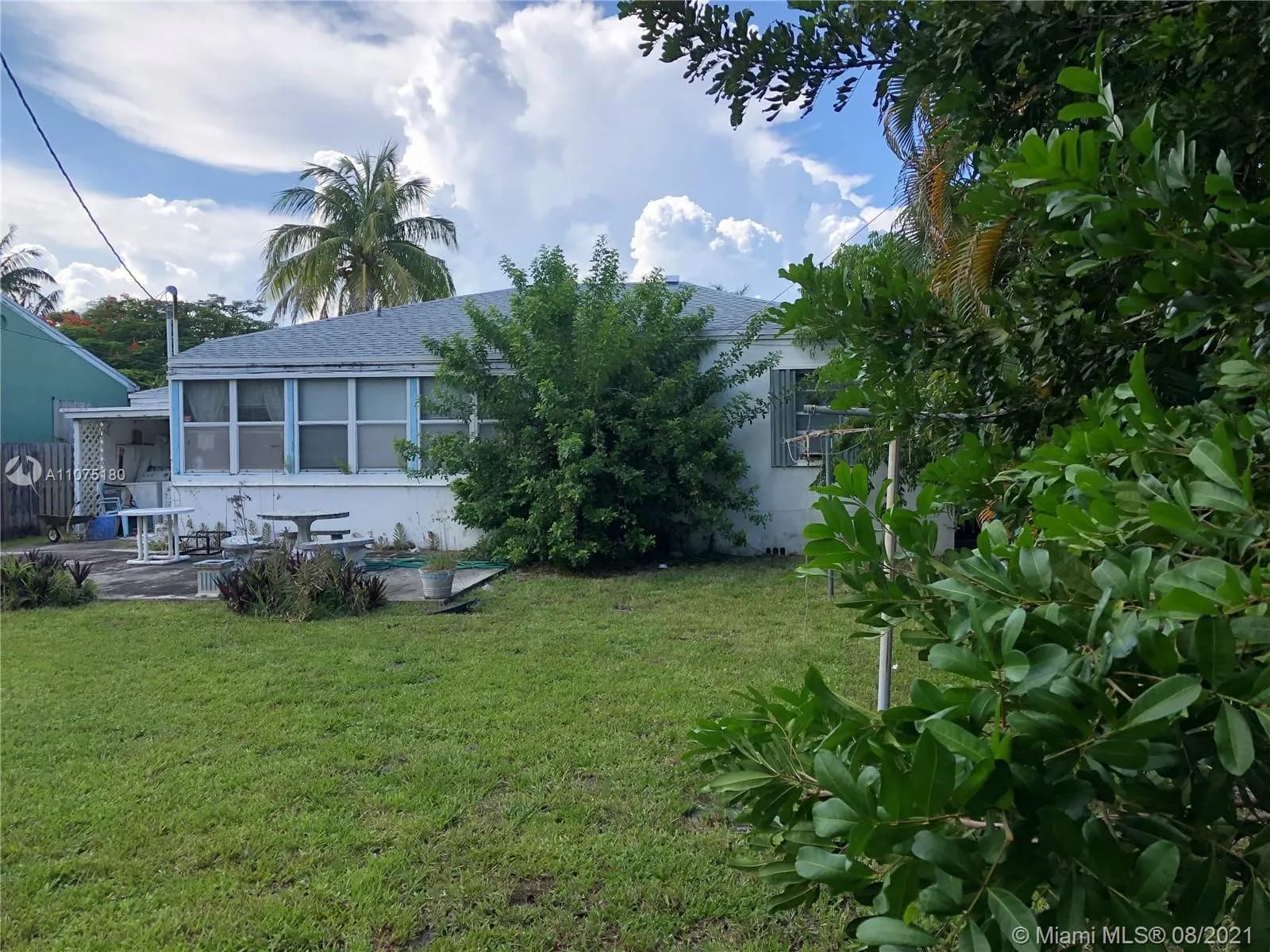 1504 Funston St, Hollywood FL 33020