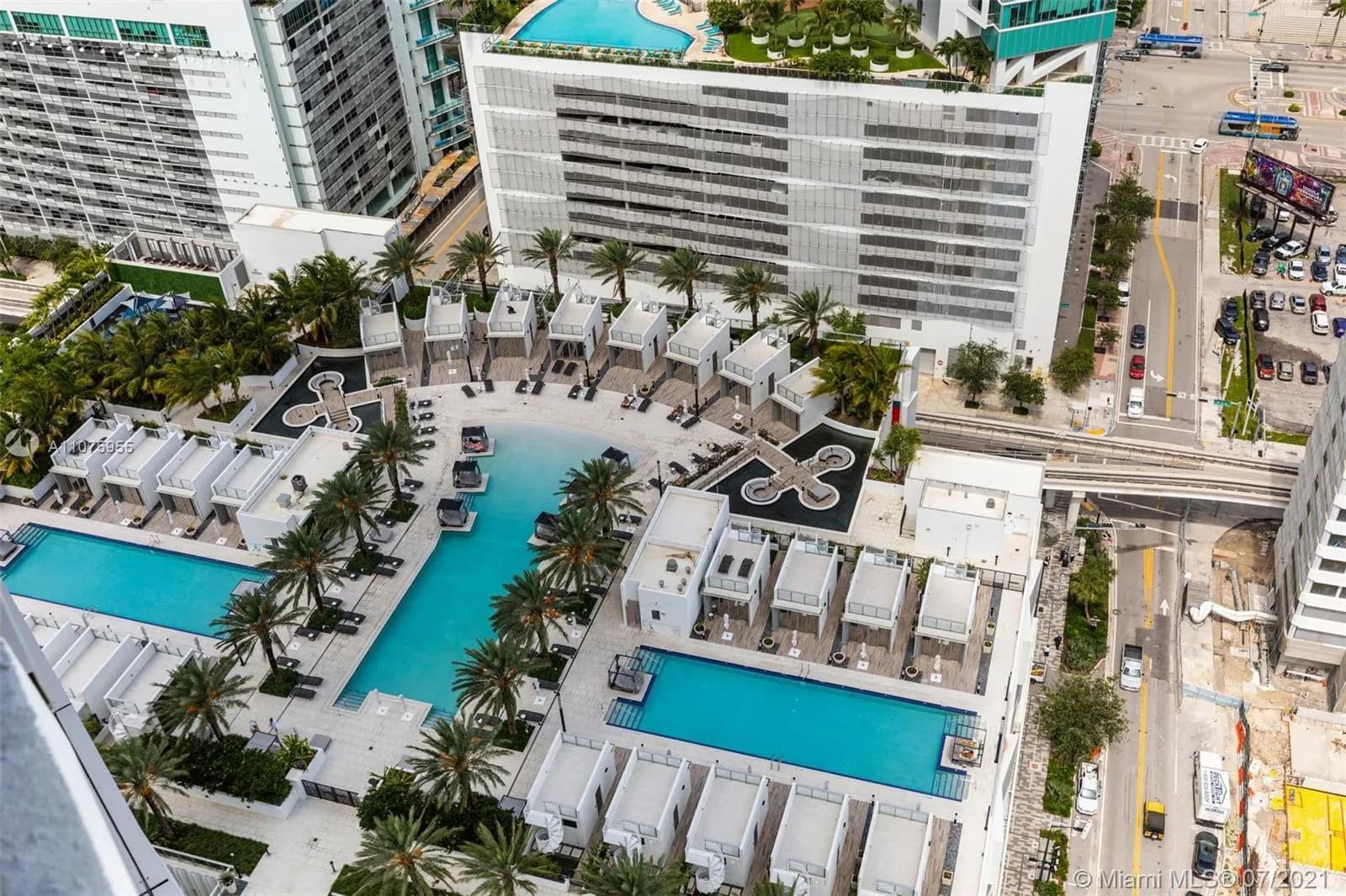 851 NE 1st Ave # 3011, Miami FL 33132