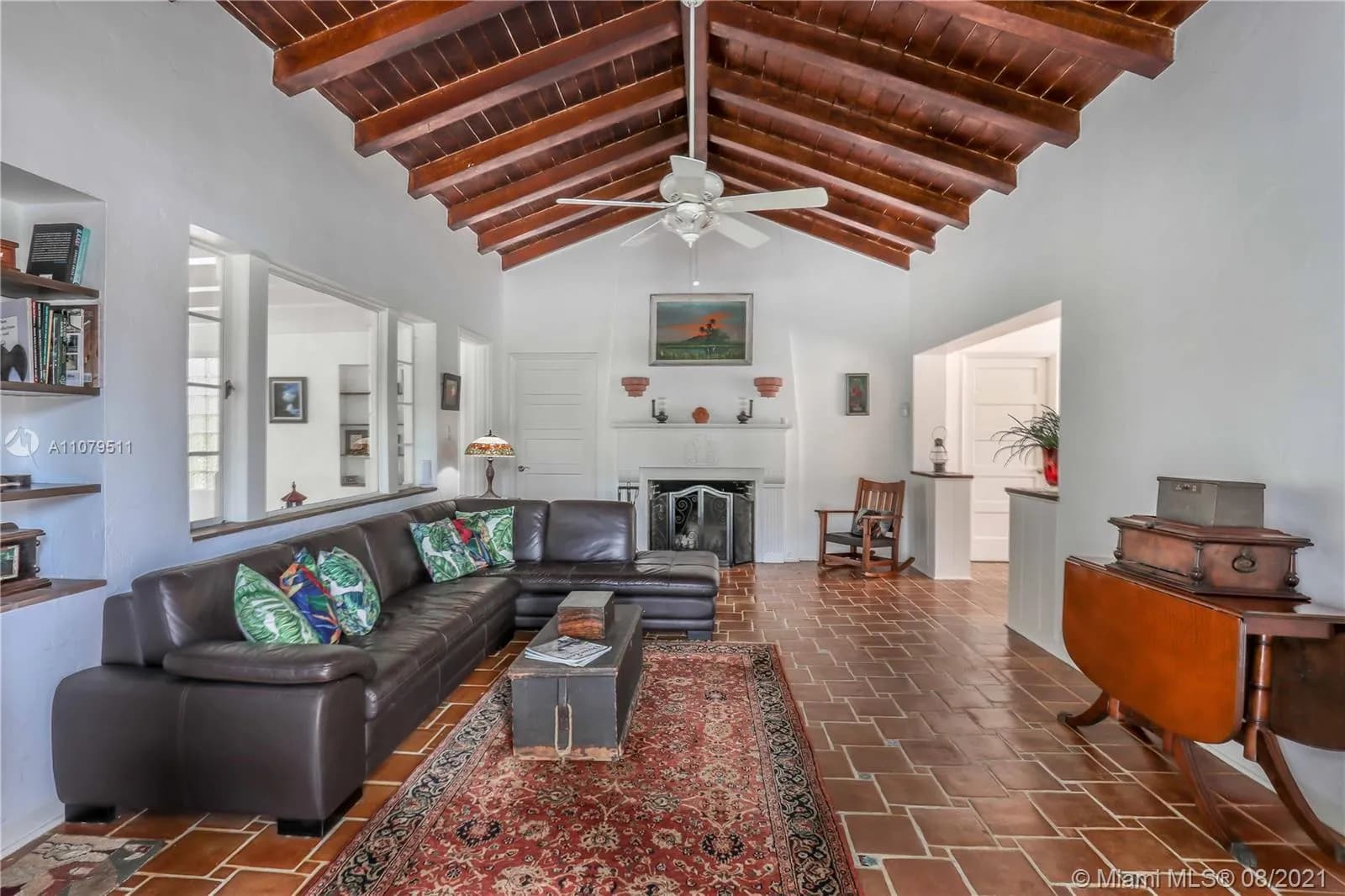 856 Tyler St, Hollywood FL 33019