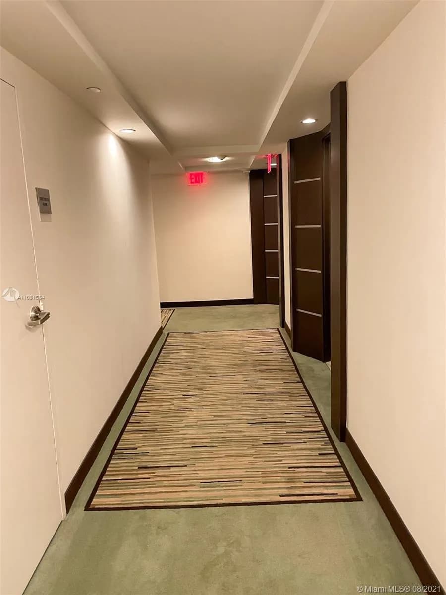 5701 Collins Ave # 917, Miami Beach FL 33140