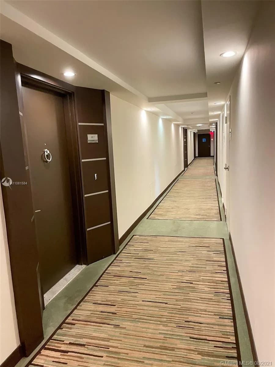 5701 Collins Ave # 917, Miami Beach FL 33140