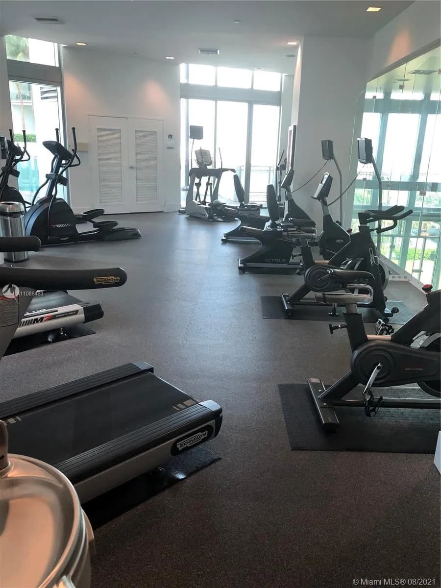 350 S Miami Ave # 2314, Miami FL 33130